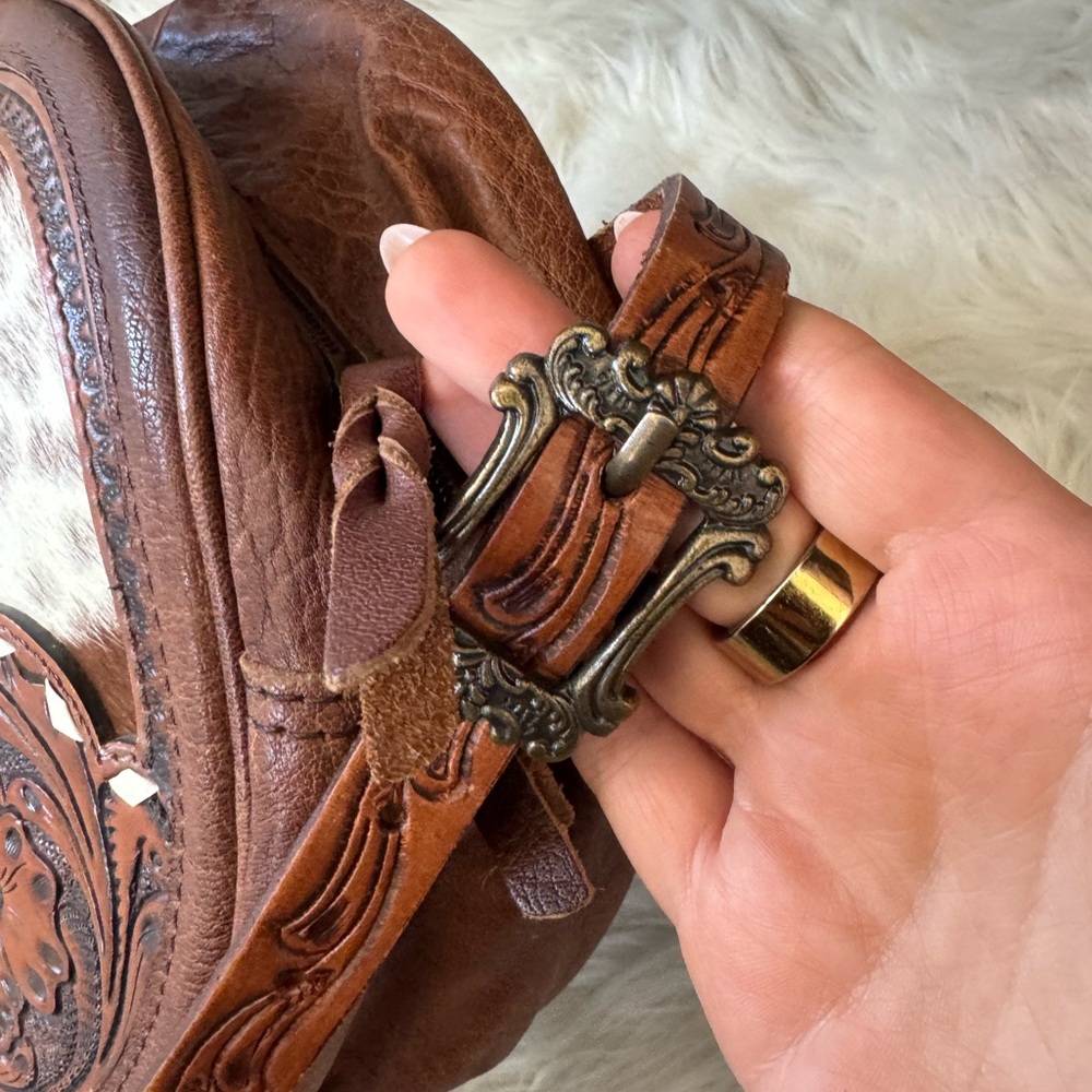 American Darling Brown and White Leather Saddle Bag - Picture 3 of 5
